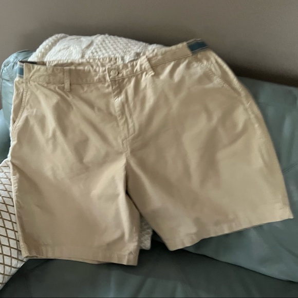 Mens ISLAND REPUBLIC 100% Cotton FLAT FRONT SHORTS 42 - Picture 1 of 12